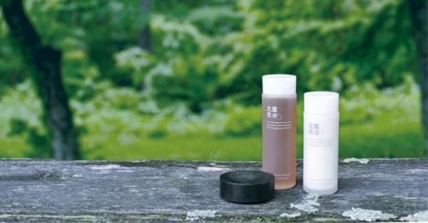 最旬スポット「丸の内KITTE」にオープン！ 深呼吸したくなるスキンケア「北麓草水」