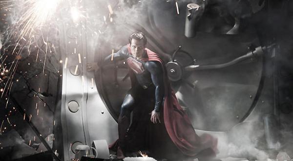 ついに「S」マークの意味が明らかに！　『マン・オブ・スティール』予告編解禁