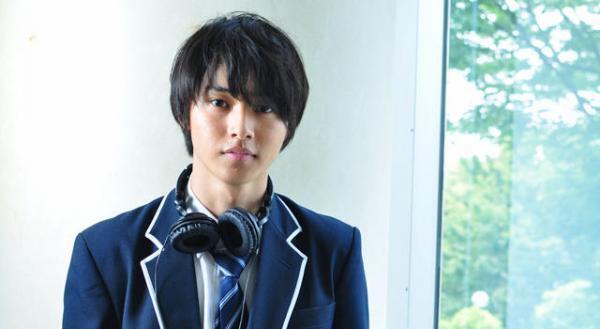 「35歳の高校生」山崎賢人　高校卒業して俳優一直線「自分なりの“何か”を見つけたい」