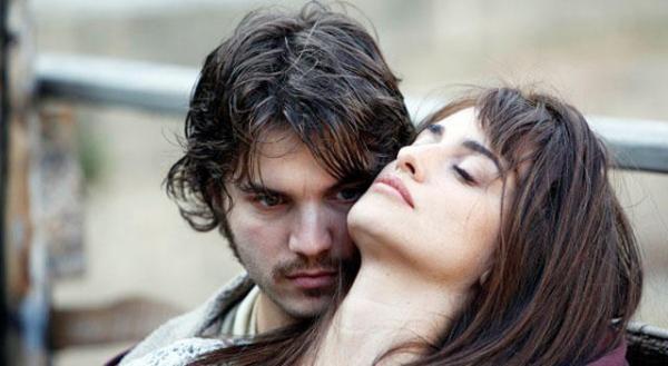 ペネロペ・クルスが“39歳で女子大生”に!?　『ある愛へと続く旅』今秋公開