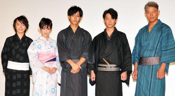 松坂桃李＆綾野剛、剛力彩芽の浴衣姿にメロメロ　“お祭りデート”を妄想！
