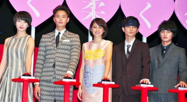 26歳・長澤まさみ、15歳の役を「楽しんだ」　岡田将生は監督に“学ラン”を笑われ傷心