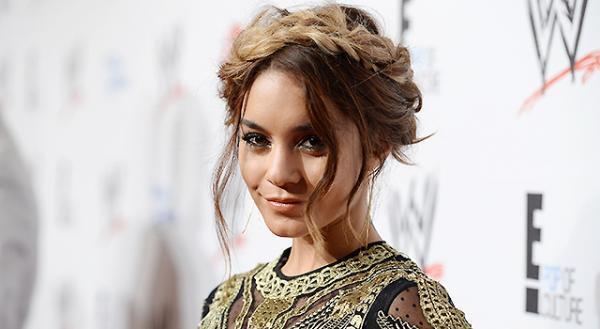 ヴァネッサ・ハジェンズ、出産シーンで顔を内出血？