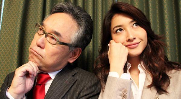 リアルタイムで推理!?“体験型ミステリーツアー”番組「謎解きLIVE 英国式ウイークエンド殺人事件」