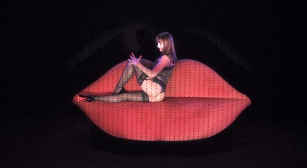 ヒロインは「ルブタン」がお好き？　映画女優を彩る“靴”…『ファイアbyルブタン』