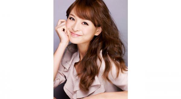 「CanCam」モデル舞川あいく・第6弾“つけま”発売　「大人な抜け感メイク」に！