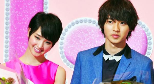 剛力彩芽＆山崎賢人、恋人との“同棲”熱望！　既婚者・中尾明慶が大人の助言