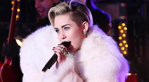 マイリー・サイラス、重度のアレルギー症状続く…ツアーも中断状態