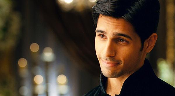 インドの“イケメン筋肉男子”に眼福！　『スチューデント・オブ・ザ・イヤー』