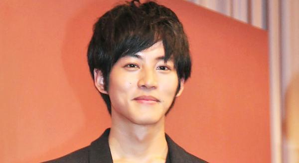 松坂桃李、知られざる内面が明らかに？「基本、うだつが上がらない」と自己申告