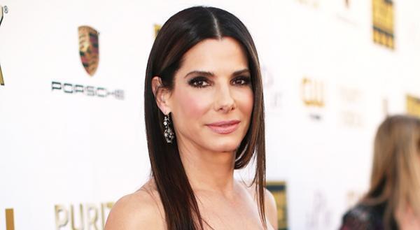 サンドラ・ブロック、クリス・エヴァンスとの交際についてジョークで応酬