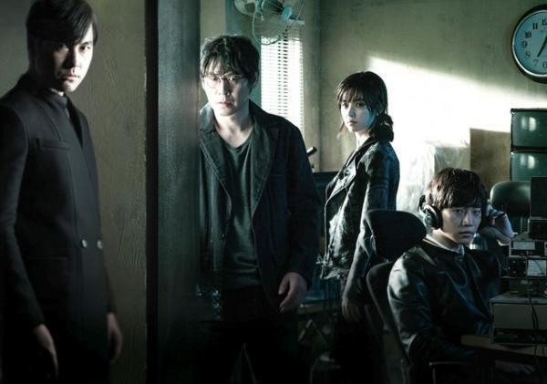 【予告編】2PMジュノ映画初出演、チョン・ウソンは初の悪役に…『監視者たち』