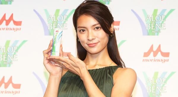 秋元才加 枯れ女 予備軍に気を付けないと インナーケアの重要さをアピール 14年10月1日 ウーマンエキサイト 1 3