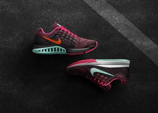 安定性とスピードを兼ねる「ナイキ エア ズーム ストラクチャー」の最新モデル発売！
