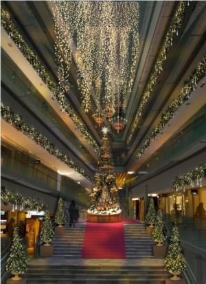 表参道ヒルズのクリスマスに巨大ジオラマツリー登場！ ノスタルジックな心温まる雰囲気を演出