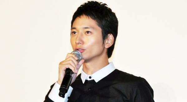 向井理“マッチョ”隠しにひと苦労？　『小野寺』と「S -最後の警官-」撮影重なり…