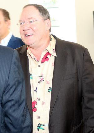 ディズニーの極秘パーティに潜入！　ジョン・ラセターから新作映画で“お題”