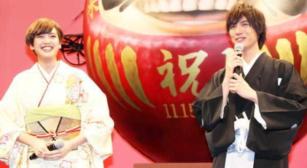 福士蒼汰、和装ほめられドヤ顔　『神さまの言うとおり』完成披露に女性ファン殺到！