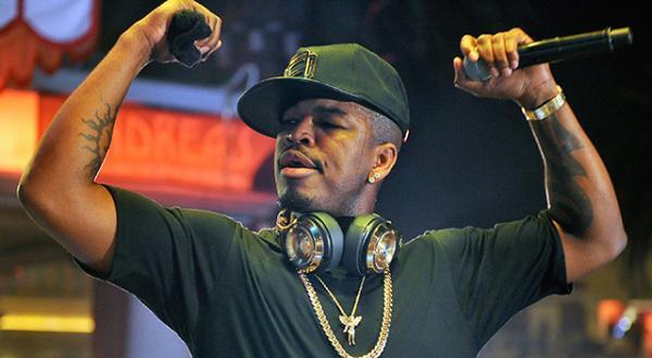 歌手NE-YOの歌で女性がてんかんを起こす事例が発生