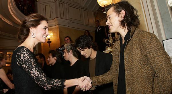 ワン・ダイレクション、英キャサリン妃の妊娠を祝福