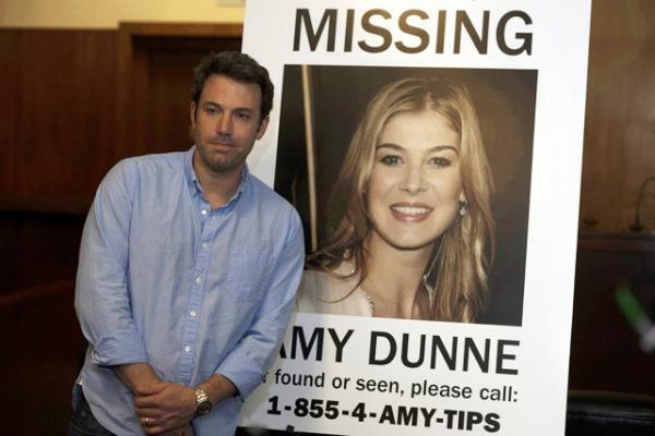 【特別映像】「いい夫婦の日」前日にパートナーに関する“衝撃の事実”発覚!?『ゴーン・ガール』