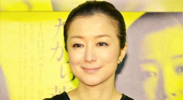 鈴木京香、人生初の“ネットカフェ体験”に驚き！「設備が充実している」