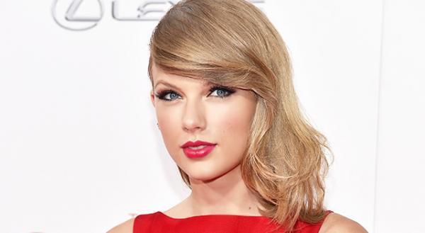 テイラー・スウィフト、25歳の誕生日を祝ってセレブが大集合