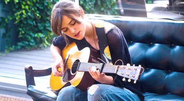 【特別映像】キーラ・ナイトレイ、愛する彼へ…切ない想いを歌う『はじまりのうた』