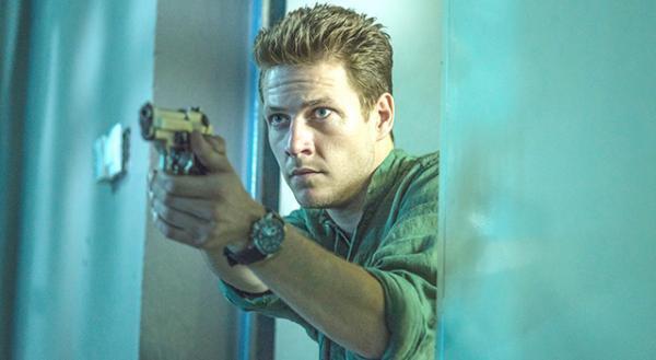 ジャスティン・ビーバーも完敗!?　セレーナ・ゴメスを射止めた新鋭俳優に注目