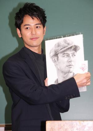 妻夫木聡、美大生たちに「写真OK」の出血大サービス！「自分を信じて」と熱血エール