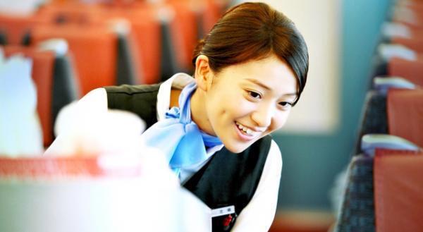 【特報映像】大島優子、怪しいプロデューサーと箱根路をゆく!? 『ロマンス』