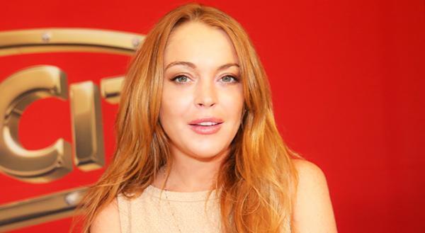 リンジー・ローハン、チクングニア熱感染で一時入院