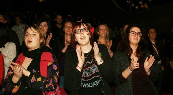 渋谷すばる、海外映画祭で生歌披露！「いつか関ジャニで海外公演したい」