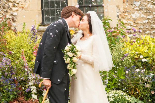 困難も“一緒に”…エディ・レッドメイン主演作から幸せ溢れるビジュアル到着