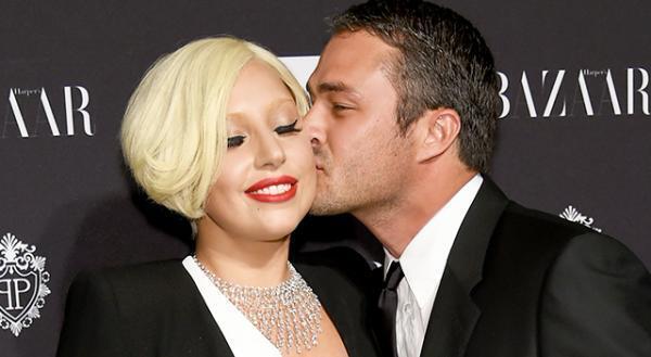 レディー・ガガ、長年の恋人とバレンタインデーに婚約！