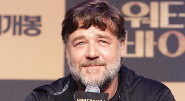 ラッセル・クロウ、ラグビー観戦のためにアカデミー賞授賞式を欠席