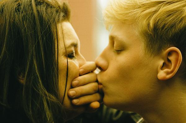 【予告編】美しき俊英グザヴィエ・ドラン監督が同世代に投げかける…『Mommy』