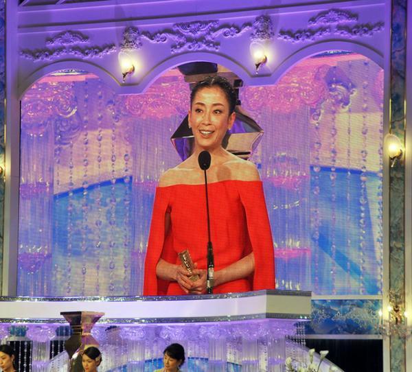 【第38回日本アカデミー賞】宮沢りえ、舞台公演で不在も…「最優秀主演女優賞」受賞！