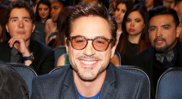 ロバート・ダウニー・Jr.、新作ワールド・プレミアに一緒に出席する権利をチャリティに