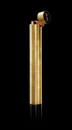 国内限定1本55万円！ 究極にハイエンドなYSLの伝説のハイライター発売へ