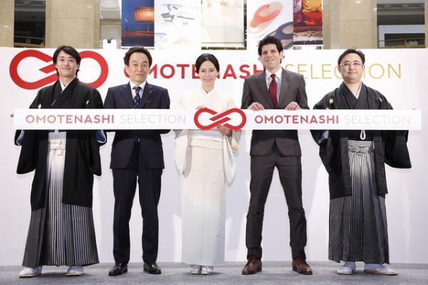 中谷美紀、純白の和装姿で 「おもてなし」について語る