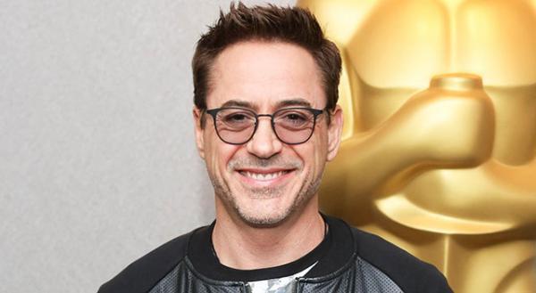 ロバート・ダウニーJr.、50歳の誕生日を盛大に祝うパーティを開催