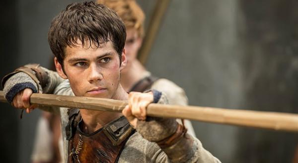 新星ディラン・オブライエン、巨大迷路を駆ける姿は若きトム・ハンクス!?