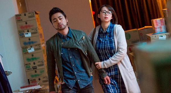 井上和香、“リアル”妊婦の万引きGメンで山田孝之を補導!? ドラマ「REPLAY＆DESTROY」