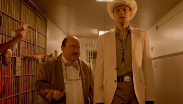 "ムカデ新記録"達成！　500人がつながる衝撃の『ムカデ人間3』公開日決定