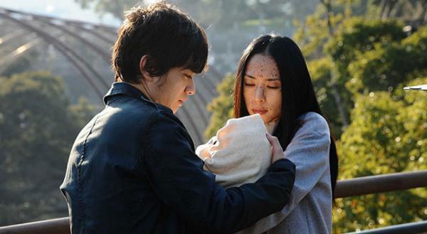 『寄生獣 完結編』100万人突破！ 山崎貴監督「ホッとすると同時に喜んでいます」