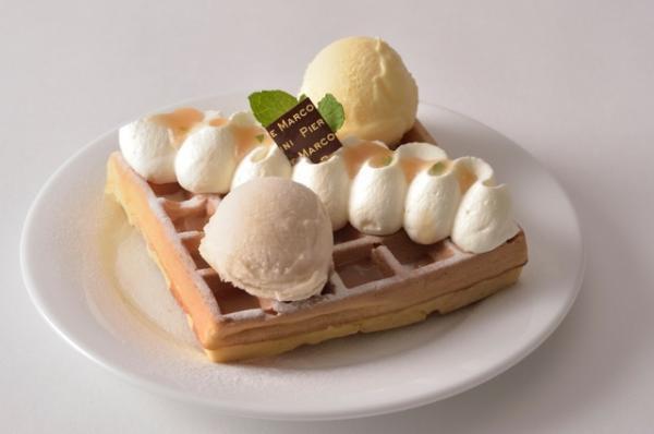 【3時のおやつ】「ピエール マルコリーニ」が贈る夏メニュー！ フローズンドリンクにピーチパフェ