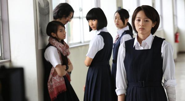 【予告編】押井守実写最新作『東京無国籍少女』、主演・清野菜名が血まみれに…