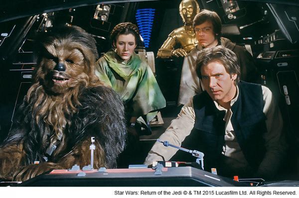 【特別映像】『スター・ウォーズ』の名場面！ 若きハリソン・フォードの“炭素冷凍”の裏側