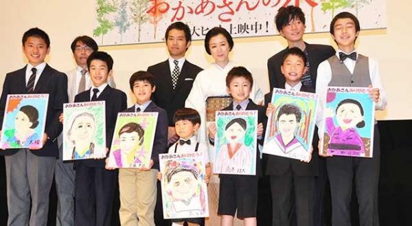 息子たちの似顔絵プレゼントに鈴木京香、涙！　“画伯”田辺誠一も絶賛！